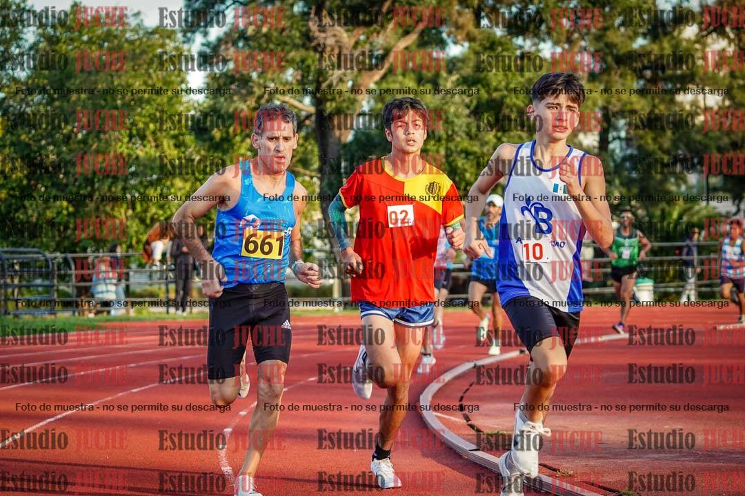 Fotos de los 1500 m llanos de varones