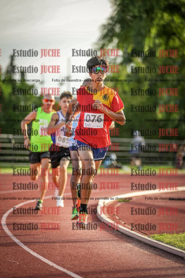 Fotos de los 1500 m llanos de varones