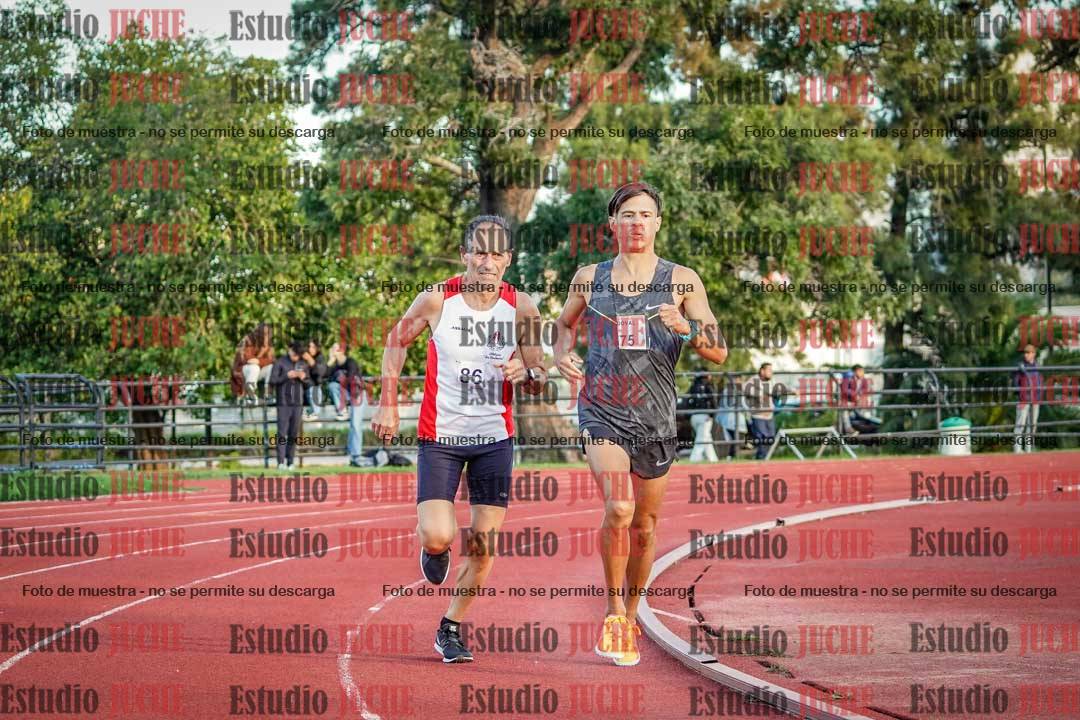 Fotos de los 1500 m llanos de varones