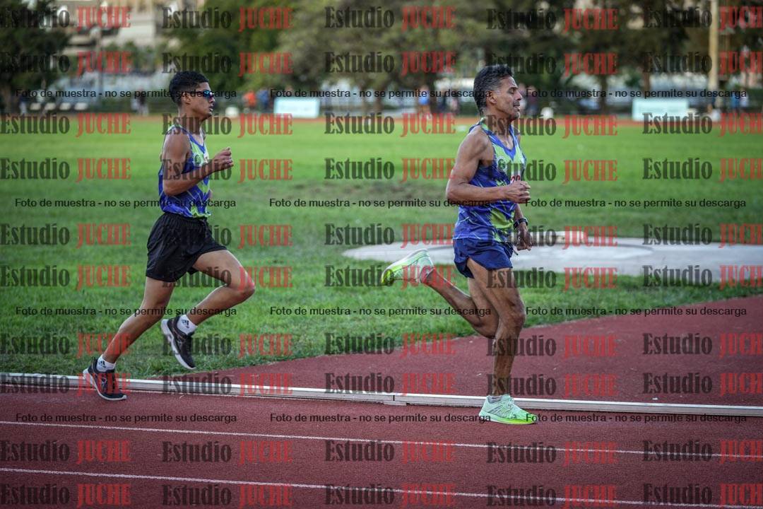 Fotos de los 1500 m llanos de varones