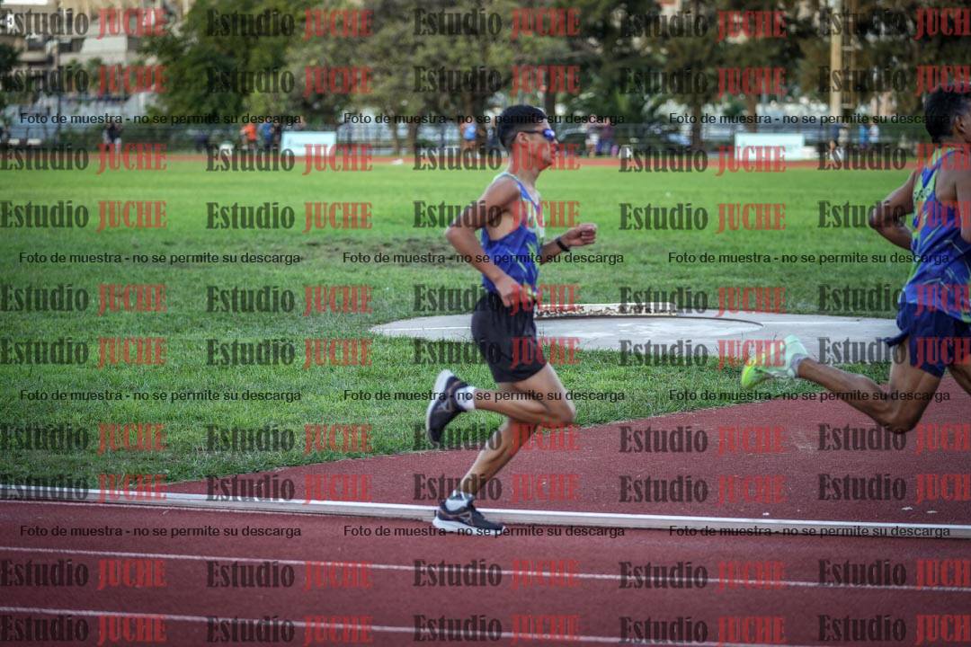 Fotos de los 1500 m llanos de varones