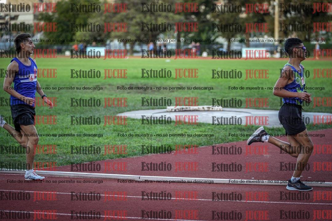 Fotos de los 1500 m llanos de varones