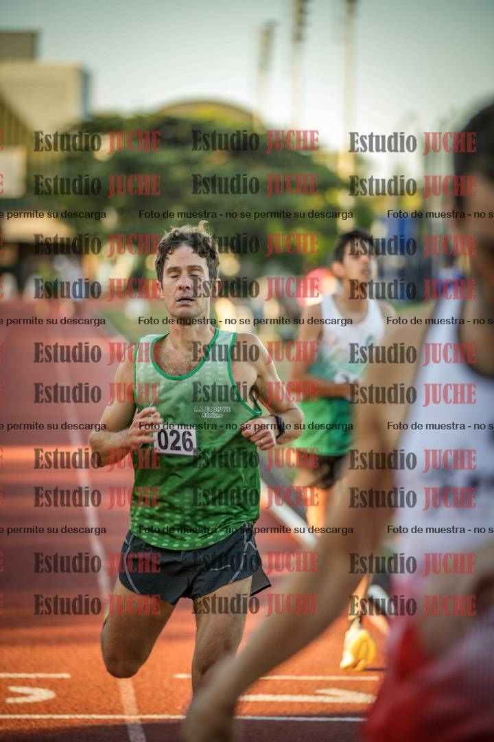 Fotos de los 3000 m llanos de varones