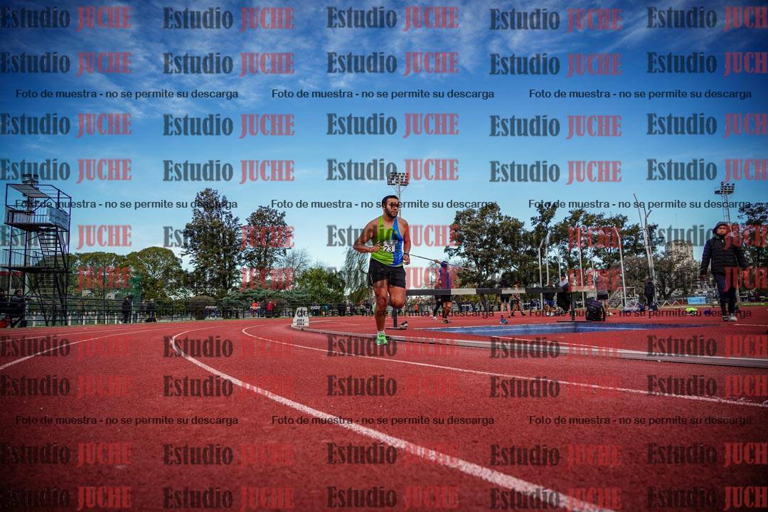 Fotos de los 3000 m llanos de varones