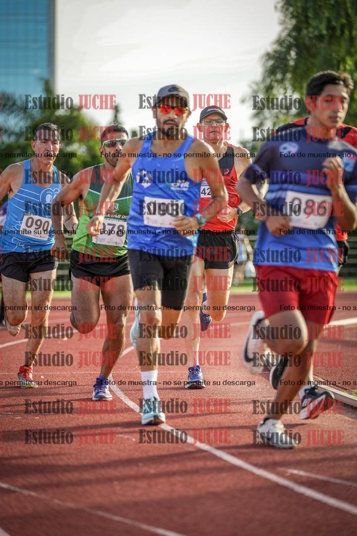 Fotos de los 1500 m llanos de varones