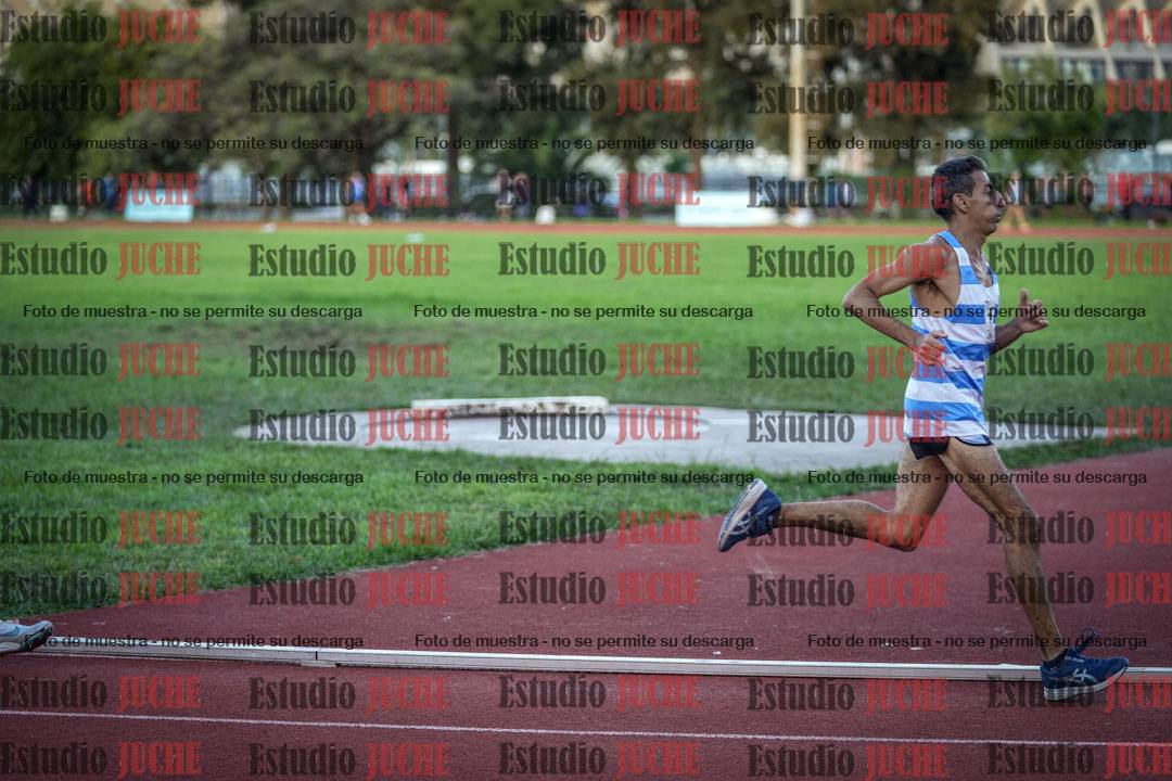 Fotos de los 1500 m llanos de varones