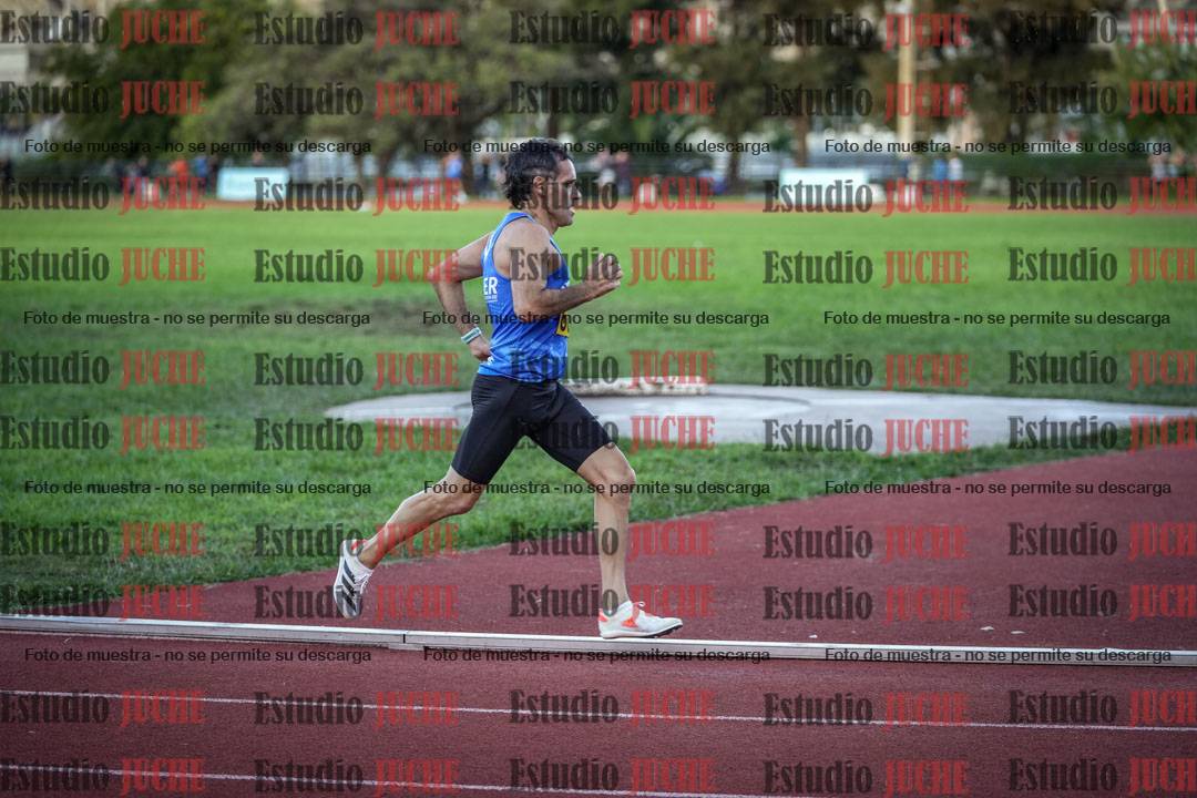 Fotos de los 1500 m llanos de varones