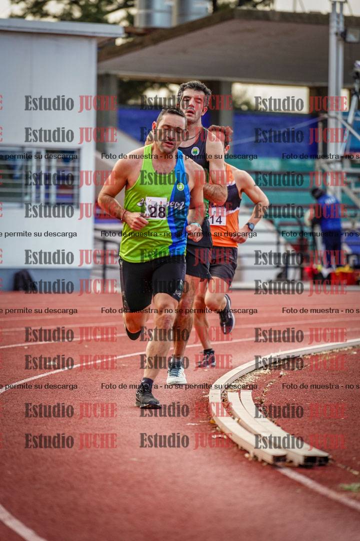 Fotos de los 3000 m llanos de varones