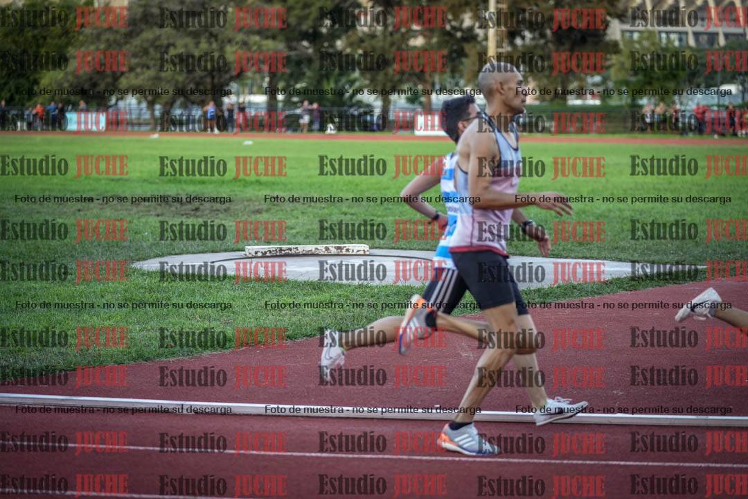 Fotos de los 1500 m llanos de varones