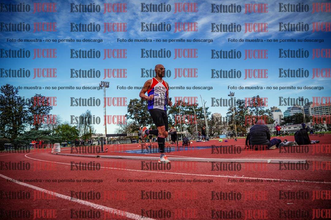 Fotos de los 3000 m llanos de varones