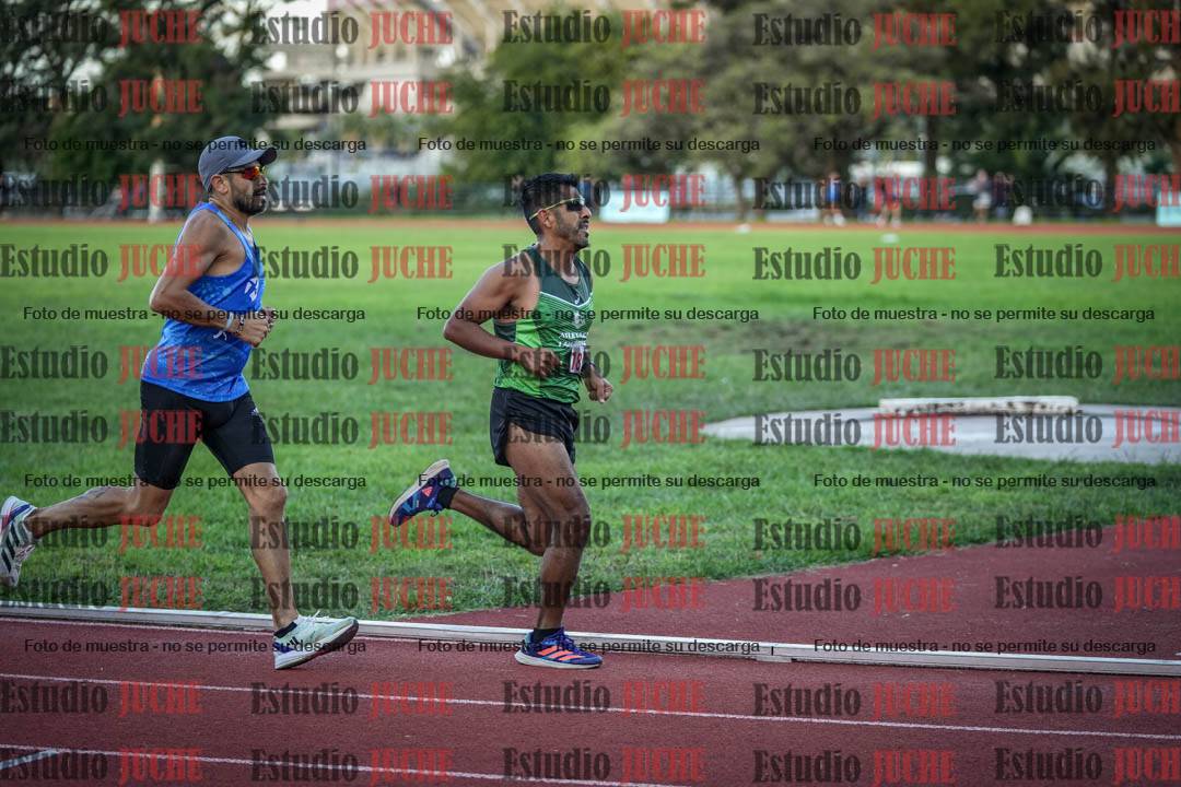 Fotos de los 1500 m llanos de varones