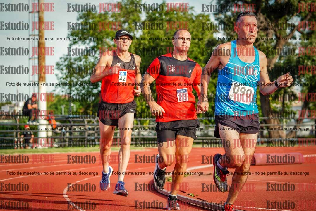 Fotos de los 1500 m llanos de varones