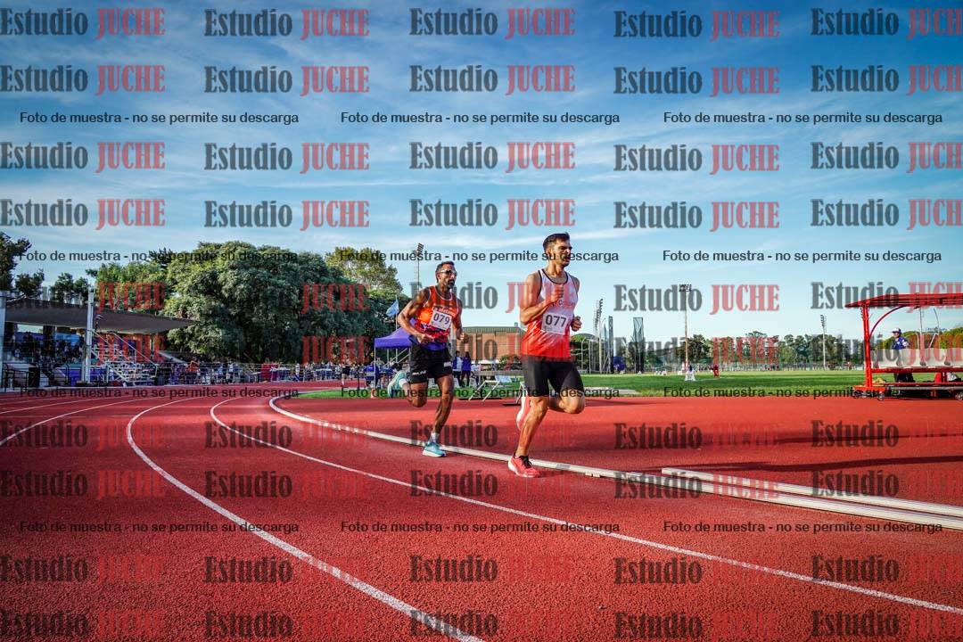 Fotos de los 1500 m llanos de varones