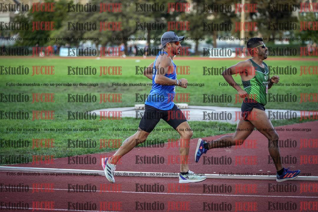 Fotos de los 1500 m llanos de varones