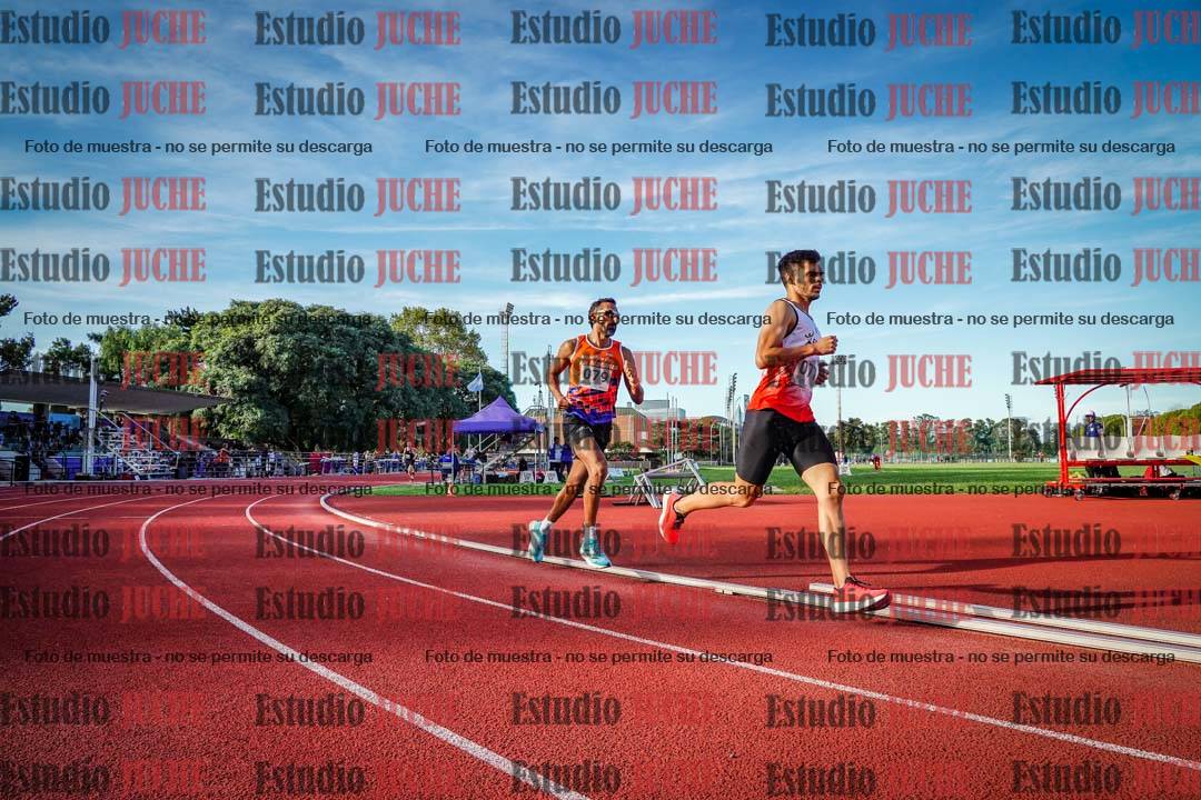 Fotos de los 1500 m llanos de varones