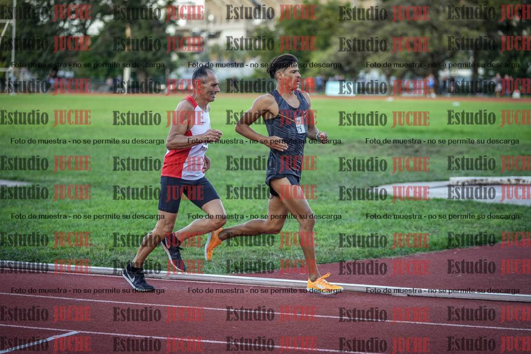 Fotos de los 1500 m llanos de varones