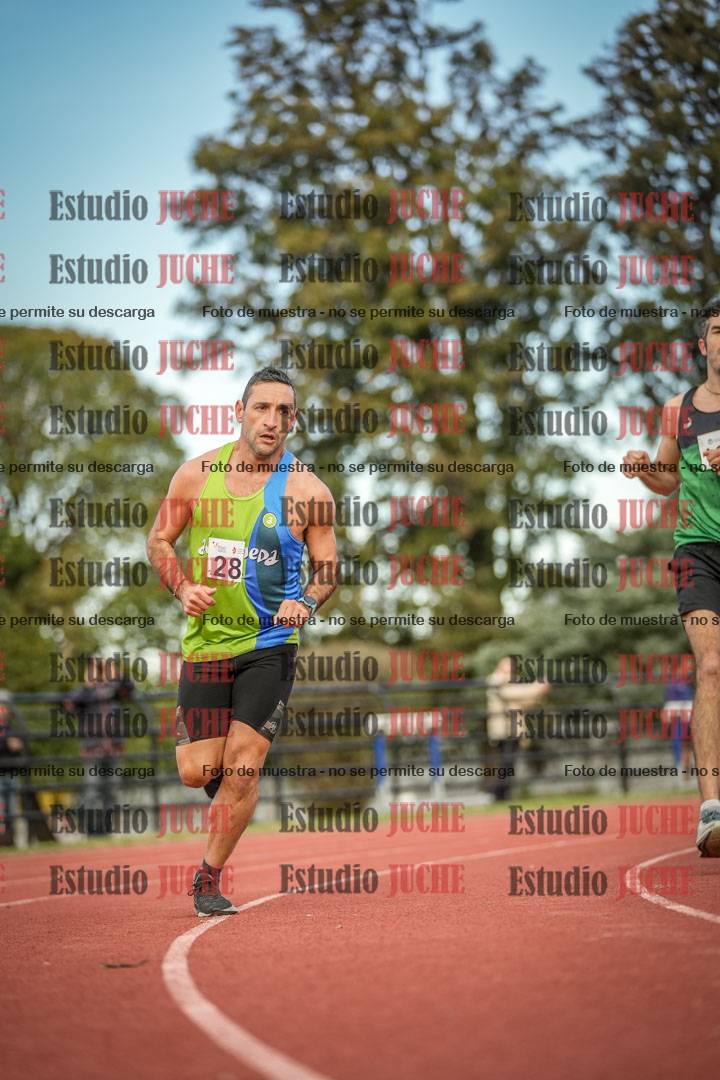 Fotos de los 3000 m llanos de varones