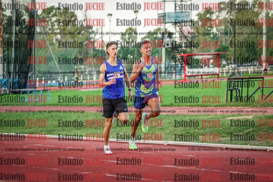 Fotos de los 1500 m llanos de varones