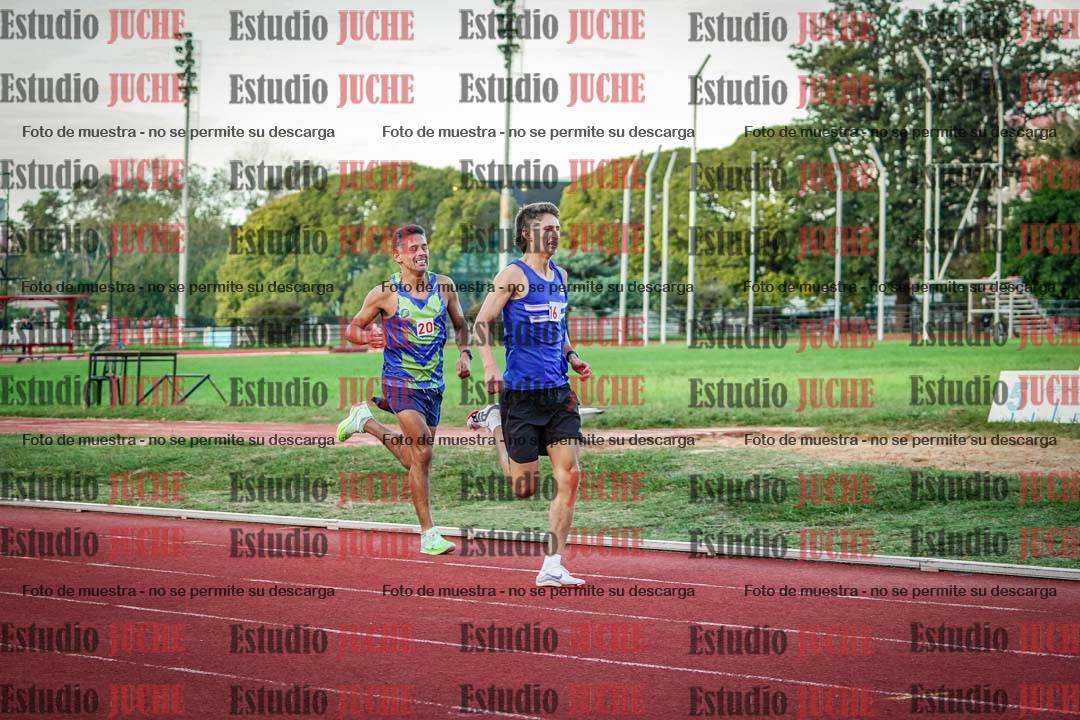 Fotos de los 1500 m llanos de varones