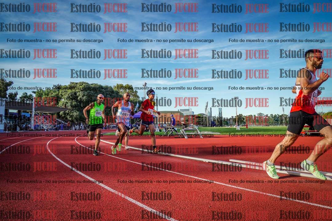 Fotos de los 1500 m llanos de varones