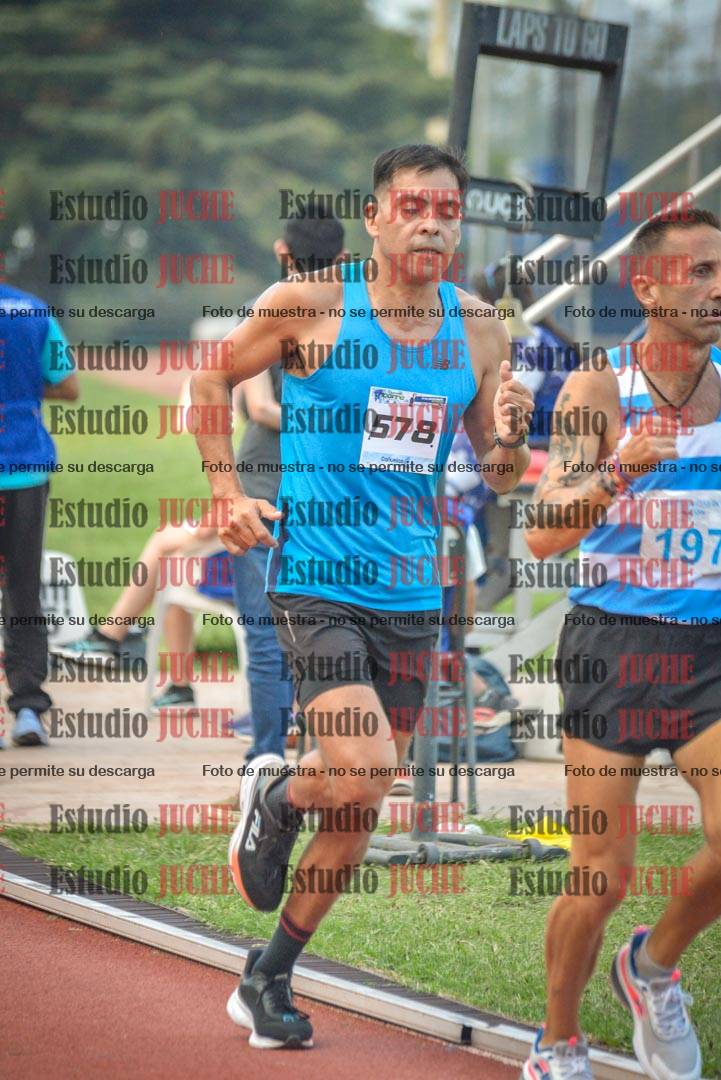 Fotos de los 3000 m llanos de varones
