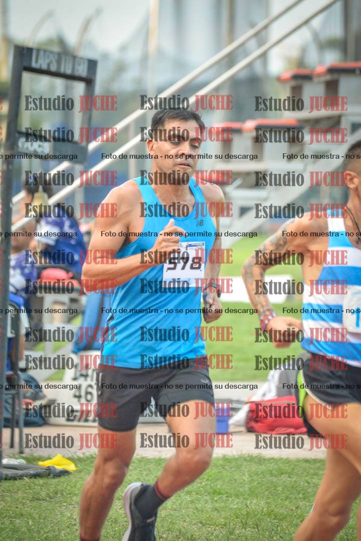 Fotos de los 3000 m llanos de varones