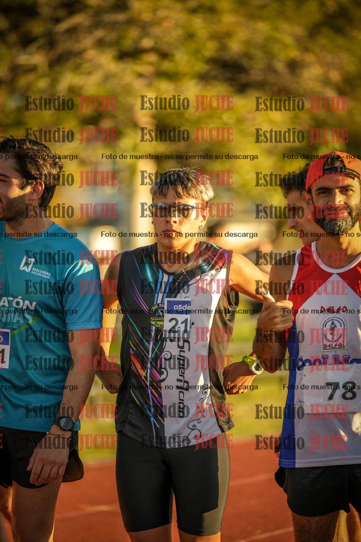 Fotos de los 3000 m llanos de varones