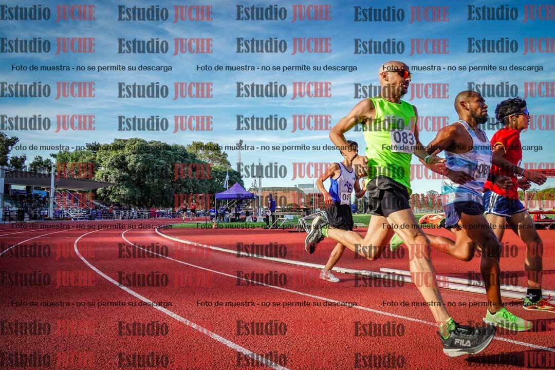 Fotos de los 1500 m llanos de varones