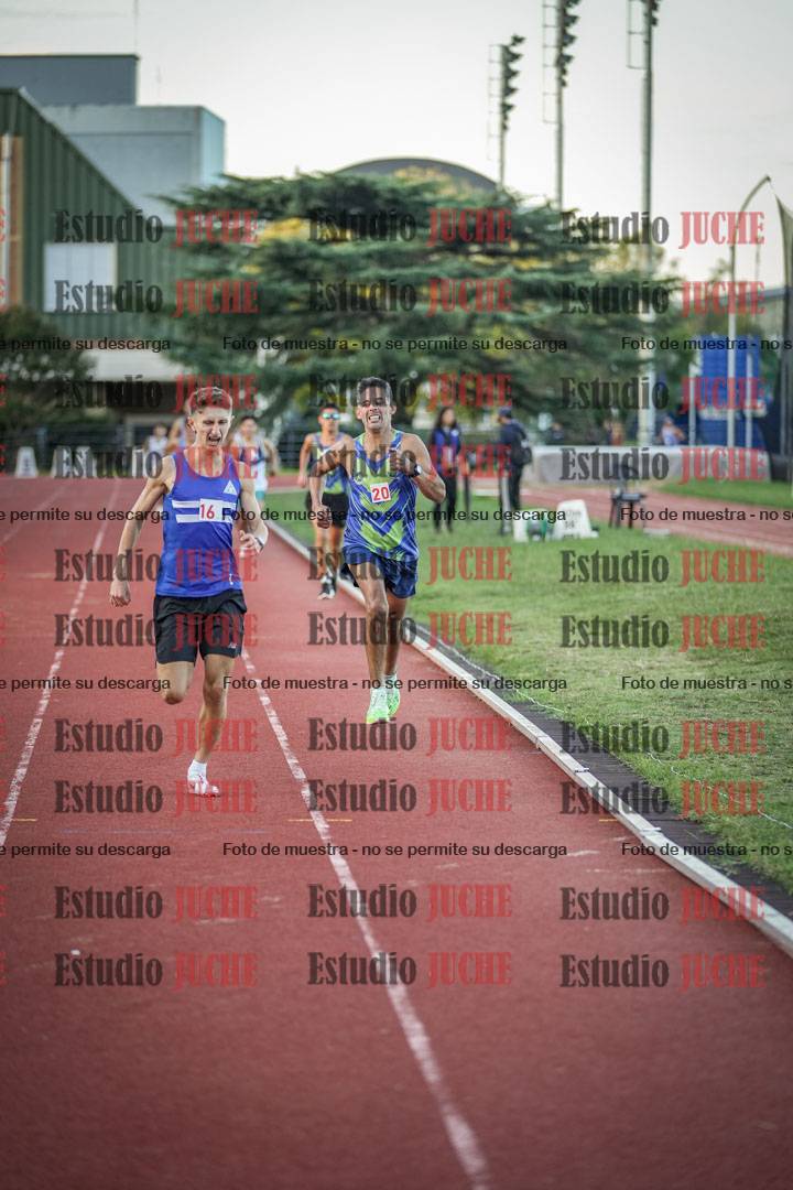 Fotos de los 1500 m llanos de varones