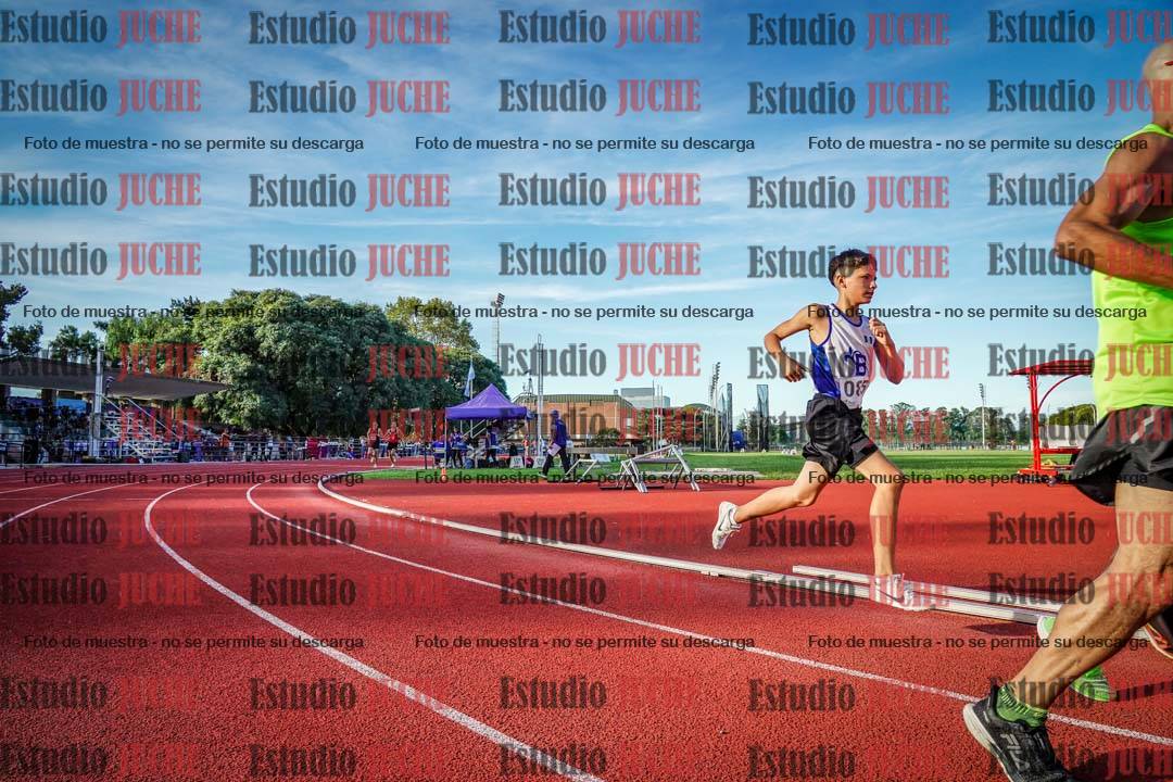 Fotos de los 1500 m llanos de varones