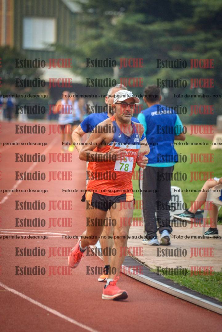 Fotos de los 3000 m llanos de varones