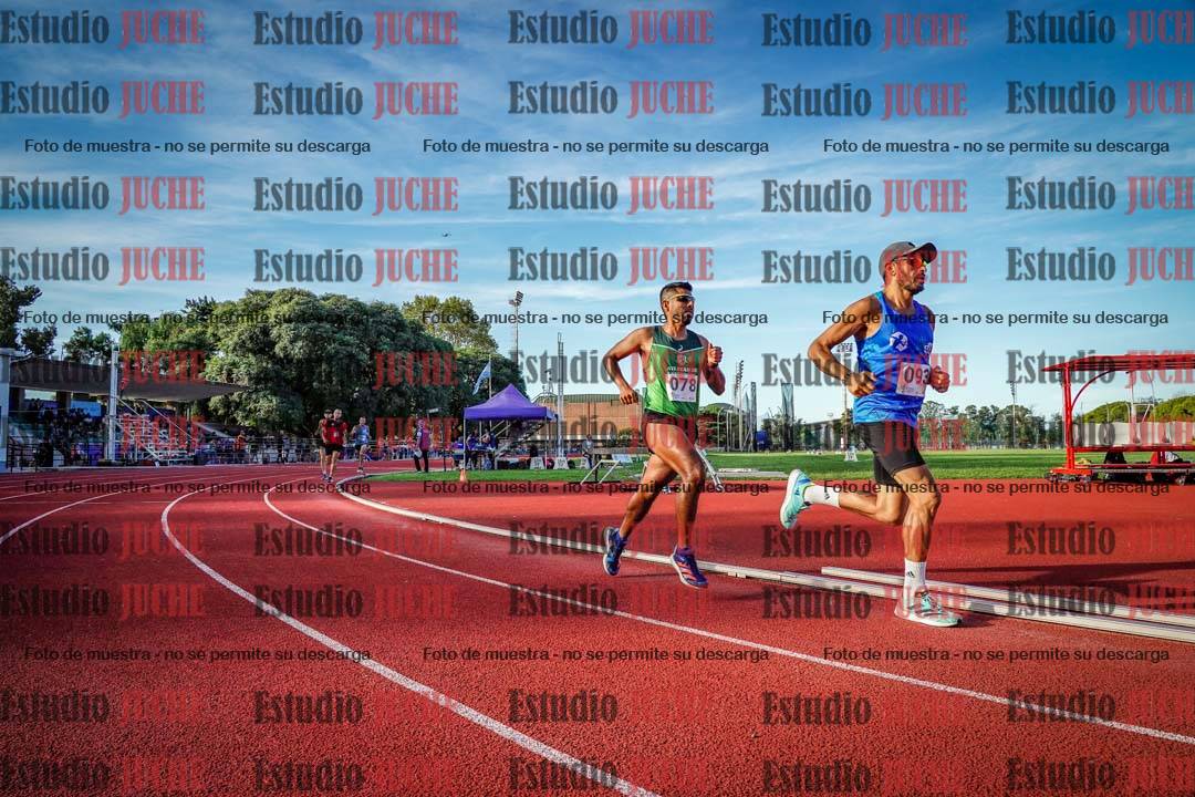 Fotos de los 1500 m llanos de varones
