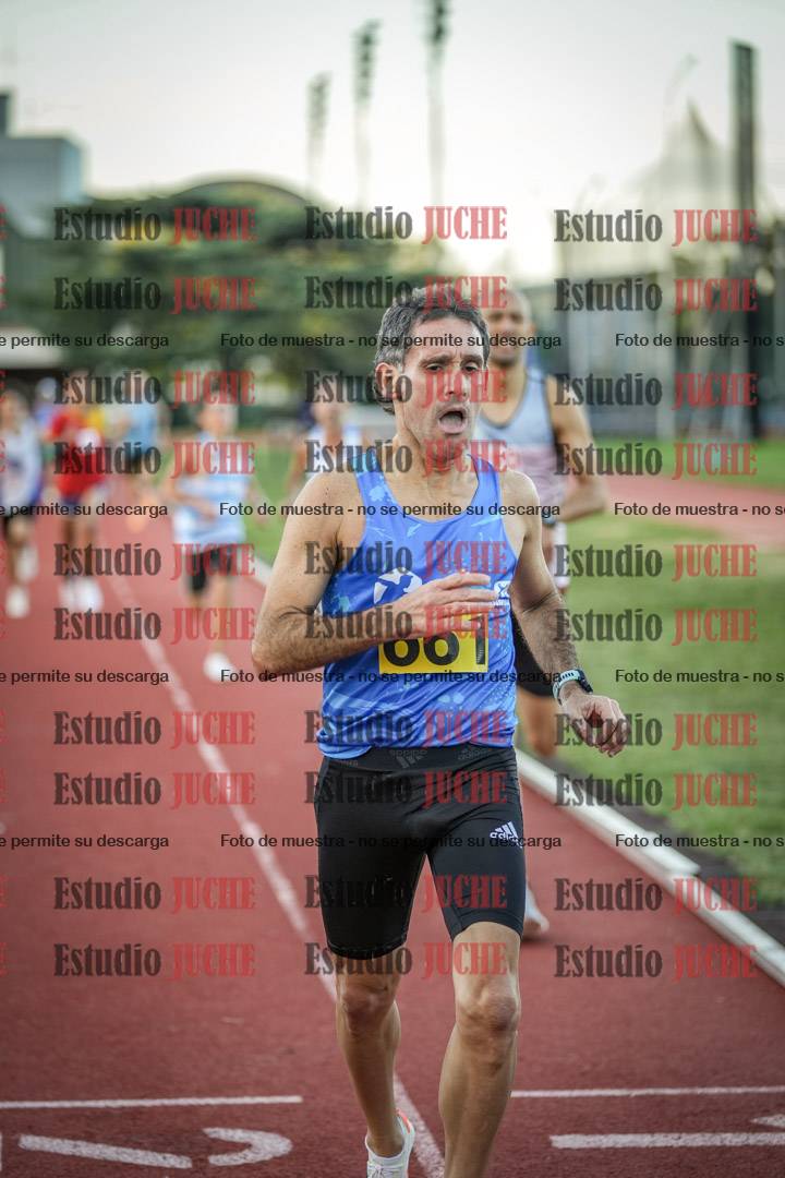 Fotos de los 1500 m llanos de varones