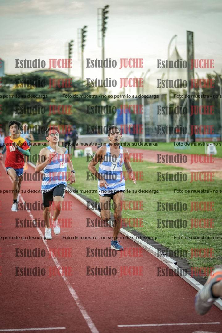 Fotos de los 1500 m llanos de varones