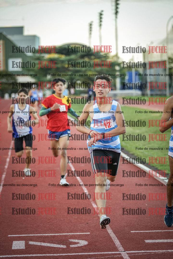 Fotos de los 1500 m llanos de varones