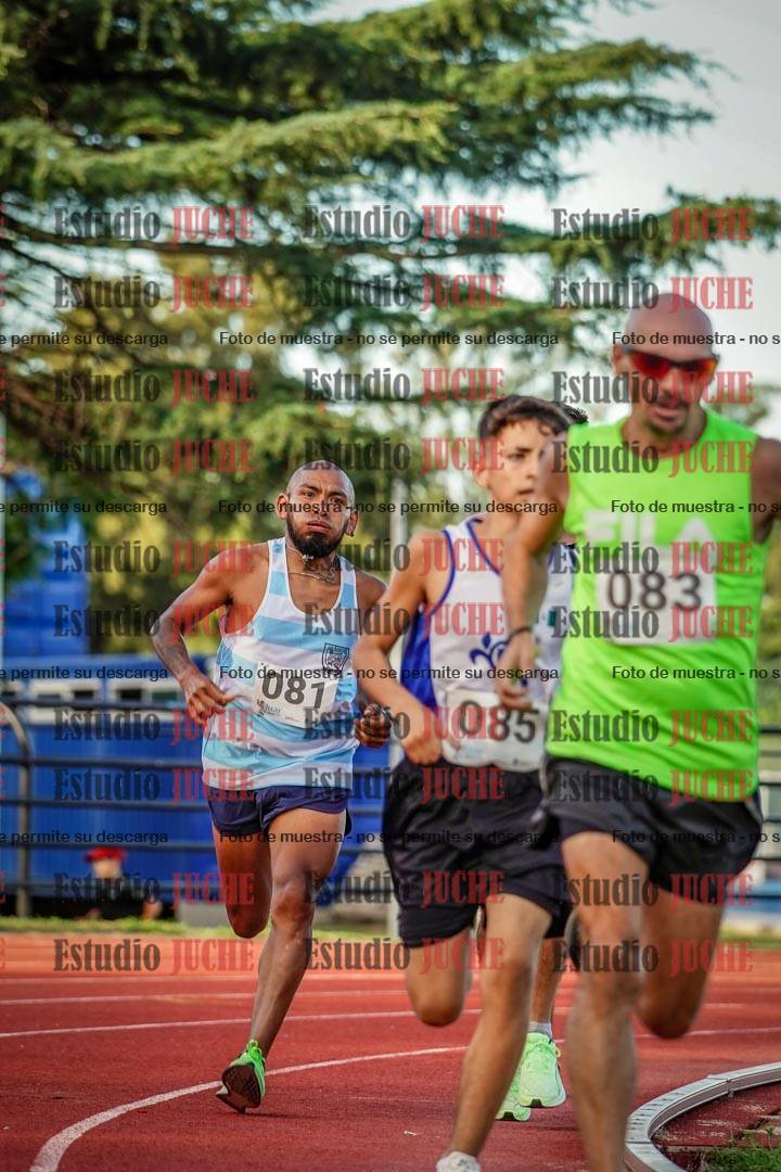 Fotos de los 1500 m llanos de varones