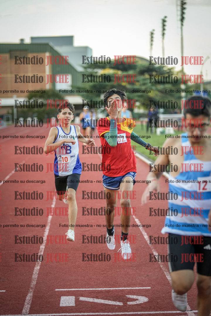 Fotos de los 1500 m llanos de varones