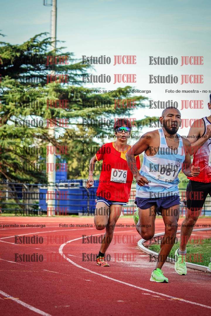Fotos de los 1500 m llanos de varones