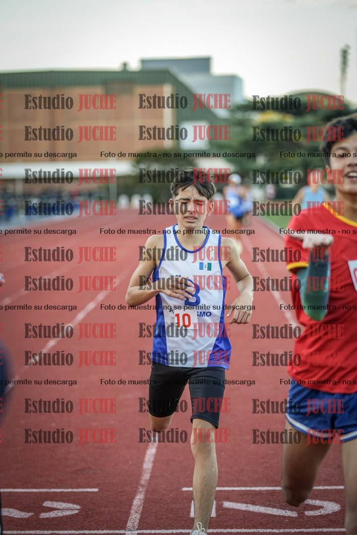 Fotos de los 1500 m llanos de varones