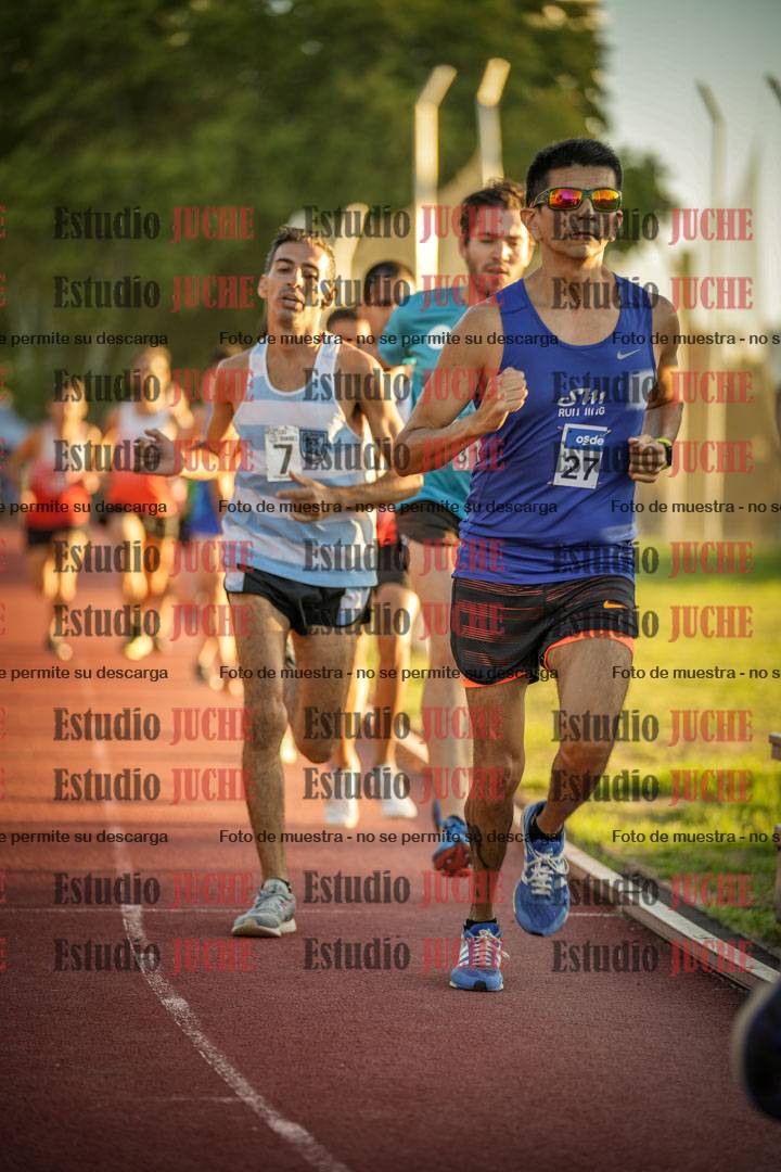 Fotos de los 3000 m llanos de varones