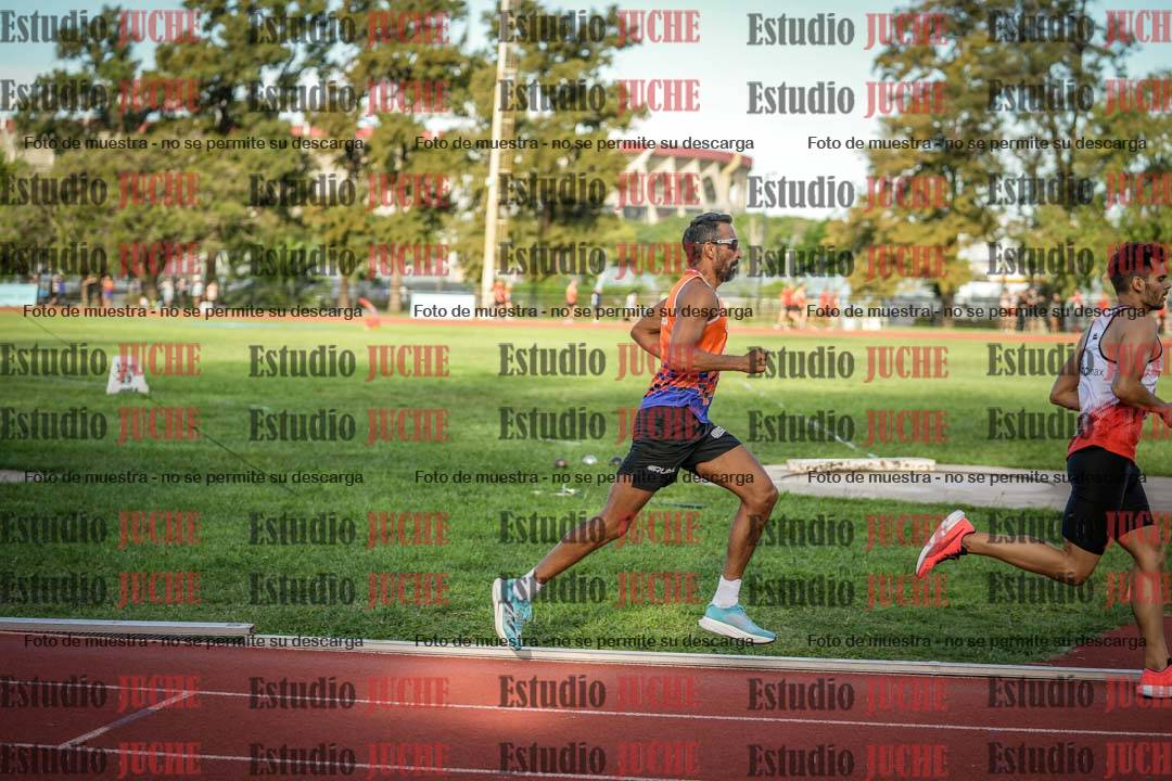 Fotos de los 1500 m llanos de varones