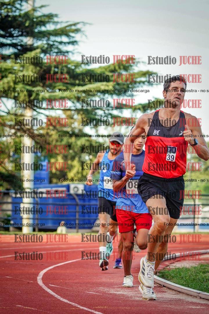 Fotos de los 1500 m llanos de varones
