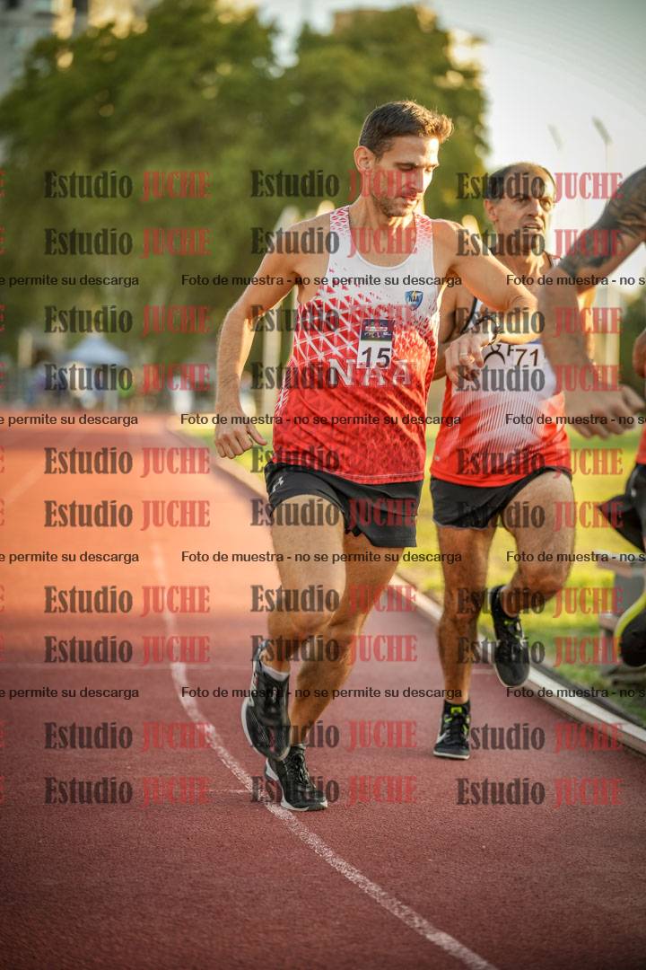 Fotos de los 3000 m llanos de varones