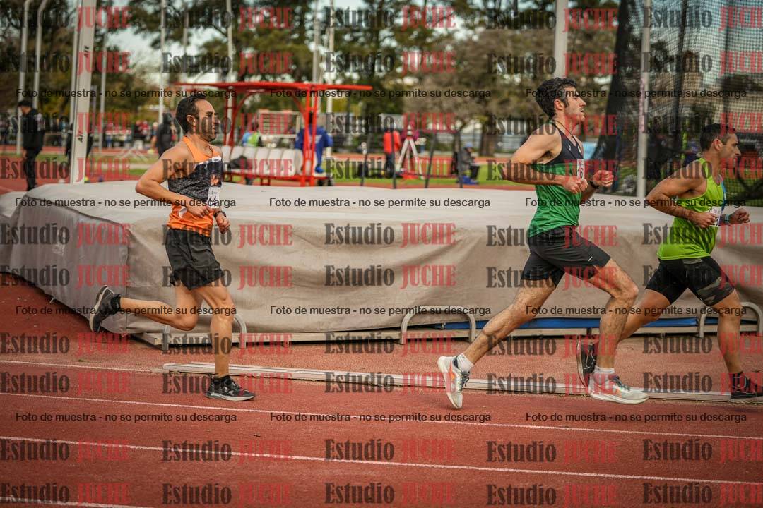 Fotos de los 3000 m llanos de varones