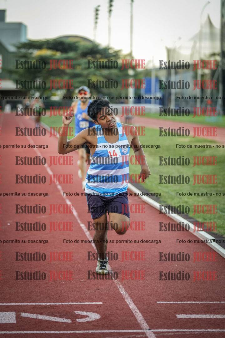 Fotos de los 1500 m llanos de varones