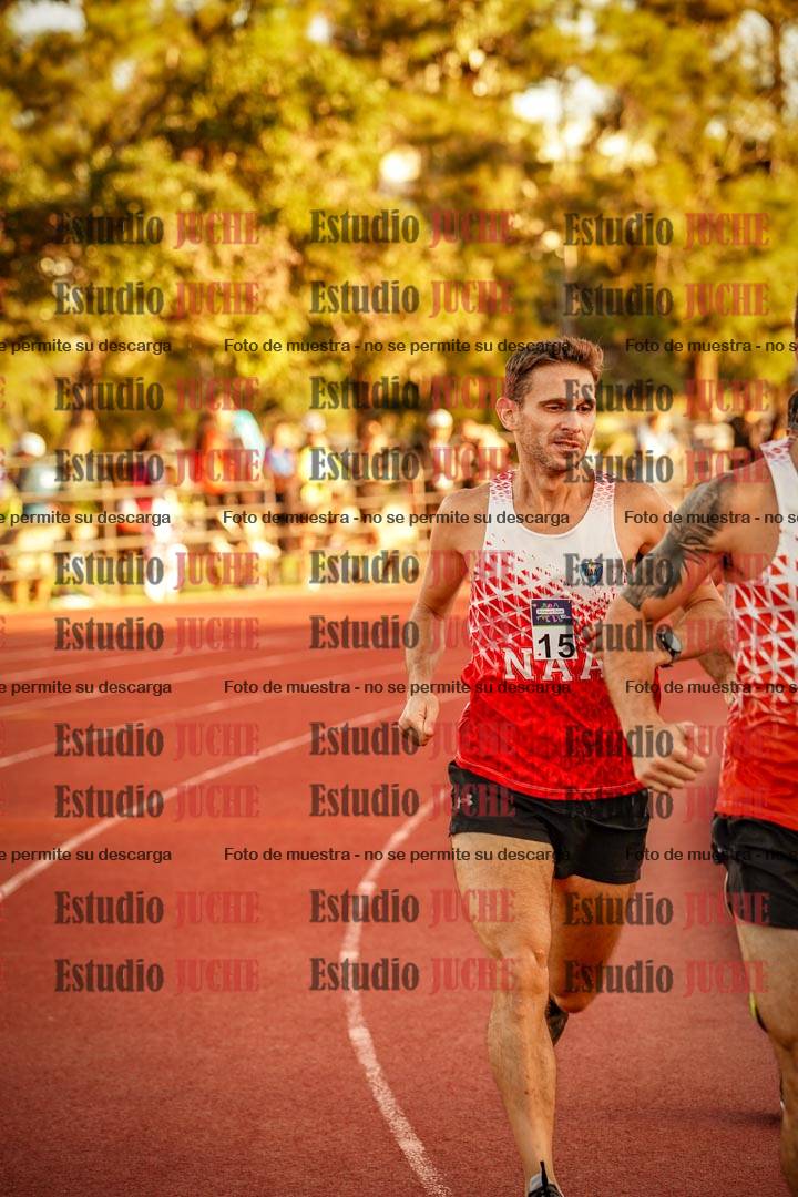 Fotos de los 3000 m llanos de varones