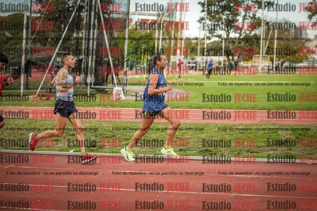Fotos de los 3000 m llanos de varones