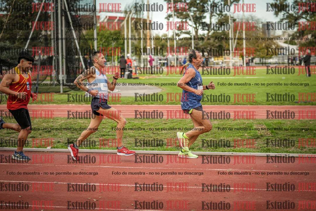 Fotos de los 3000 m llanos de varones
