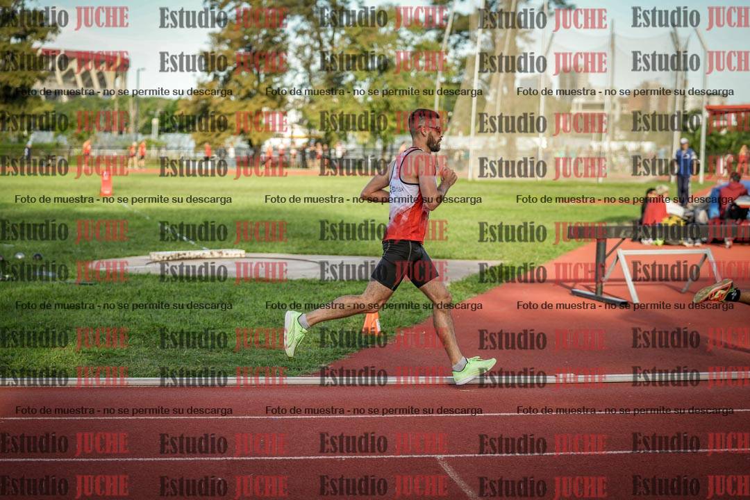 Fotos de los 1500 m llanos de varones
