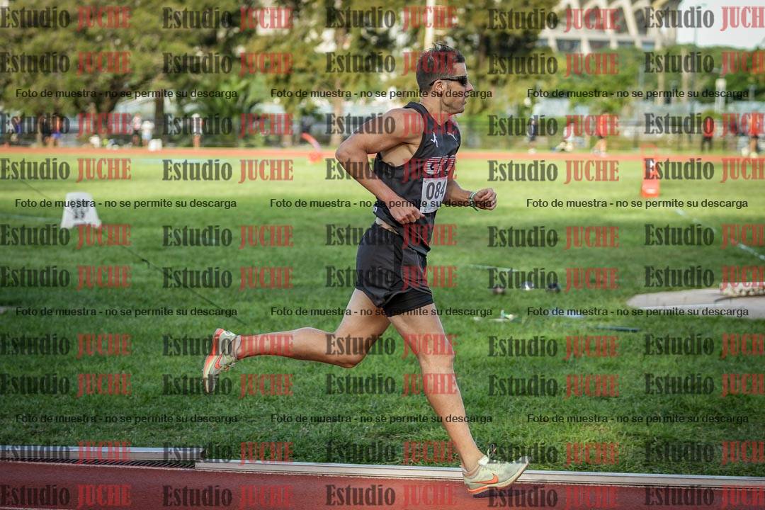 Fotos de los 1500 m llanos de varones
